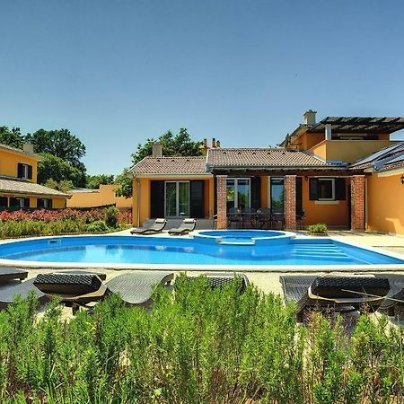 Villas Vea Histria Režanci Εξωτερικό φωτογραφία