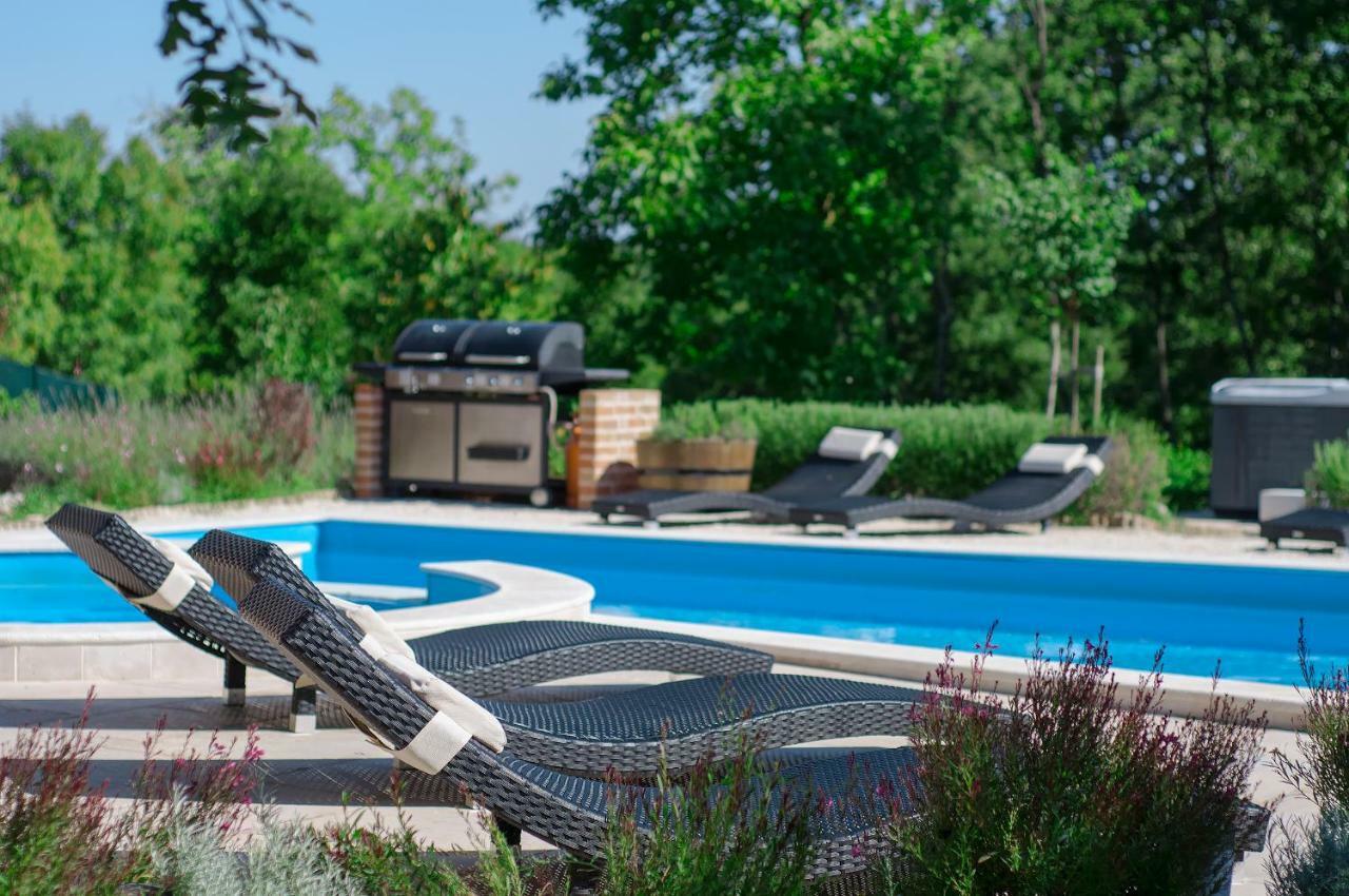Villas Vea Histria Režanci Εξωτερικό φωτογραφία
