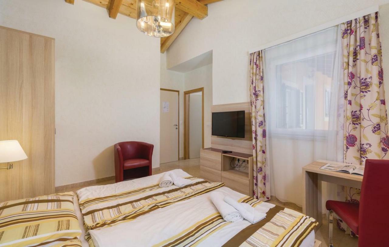 Villas Vea Histria Režanci Εξωτερικό φωτογραφία