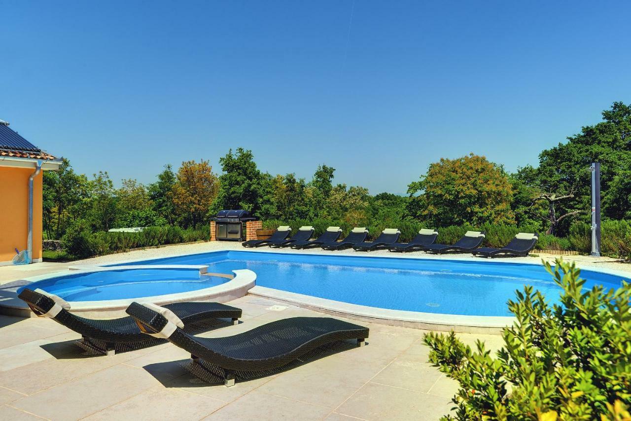 Villas Vea Histria Režanci Εξωτερικό φωτογραφία