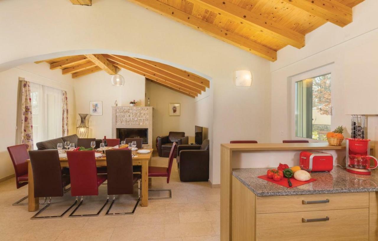 Villas Vea Histria Režanci Εξωτερικό φωτογραφία