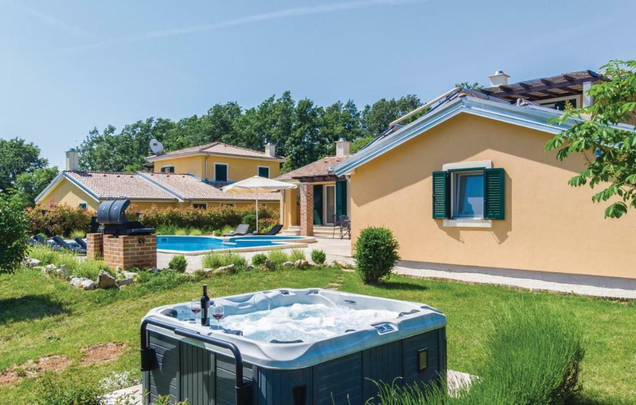 Villas Vea Histria Režanci Εξωτερικό φωτογραφία