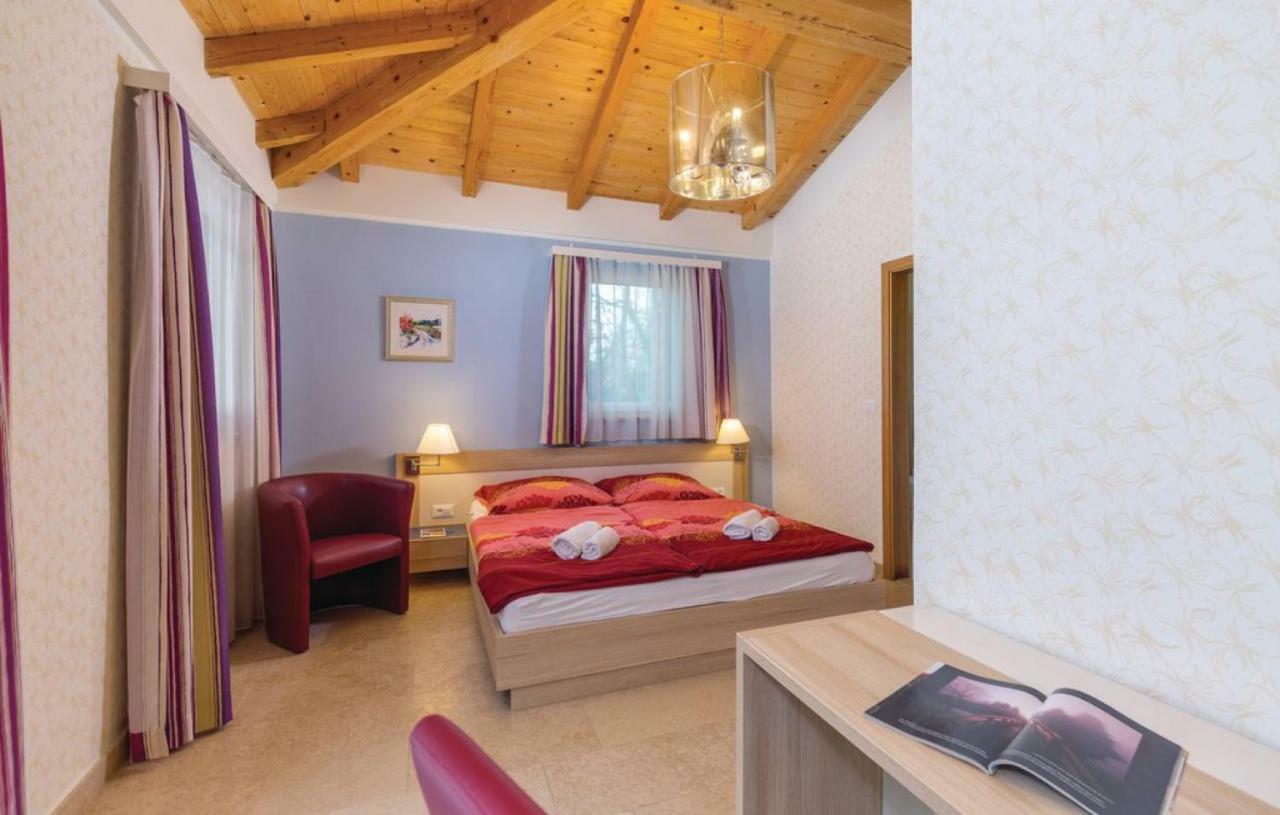 Villas Vea Histria Režanci Εξωτερικό φωτογραφία